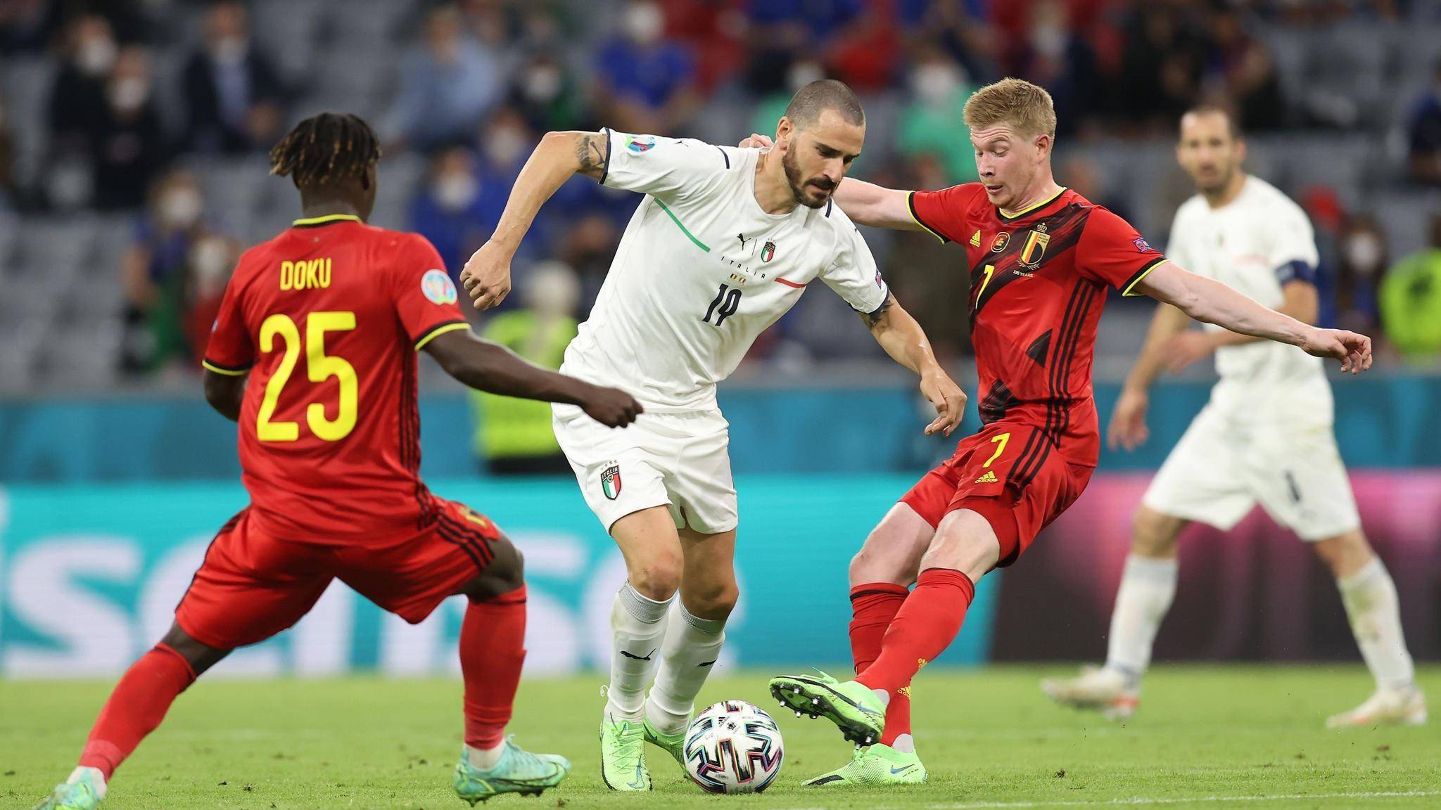 包含桑普多利亚中场快速反击得手，率队战胜对手的词条