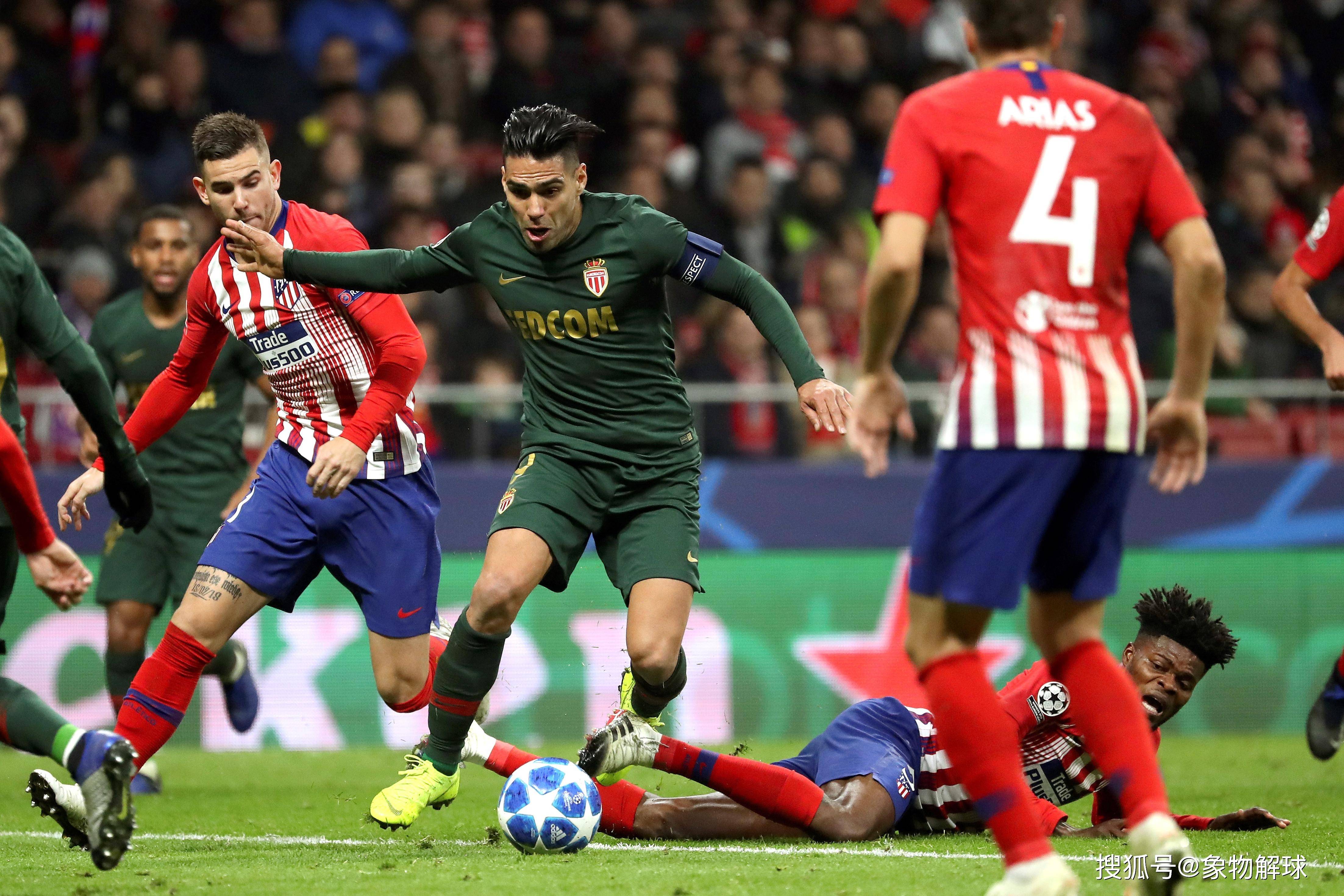 开云体育亚洲官网-弗洛西诺尼领衔佛罗伦萨，大胜萨索洛的简单介绍