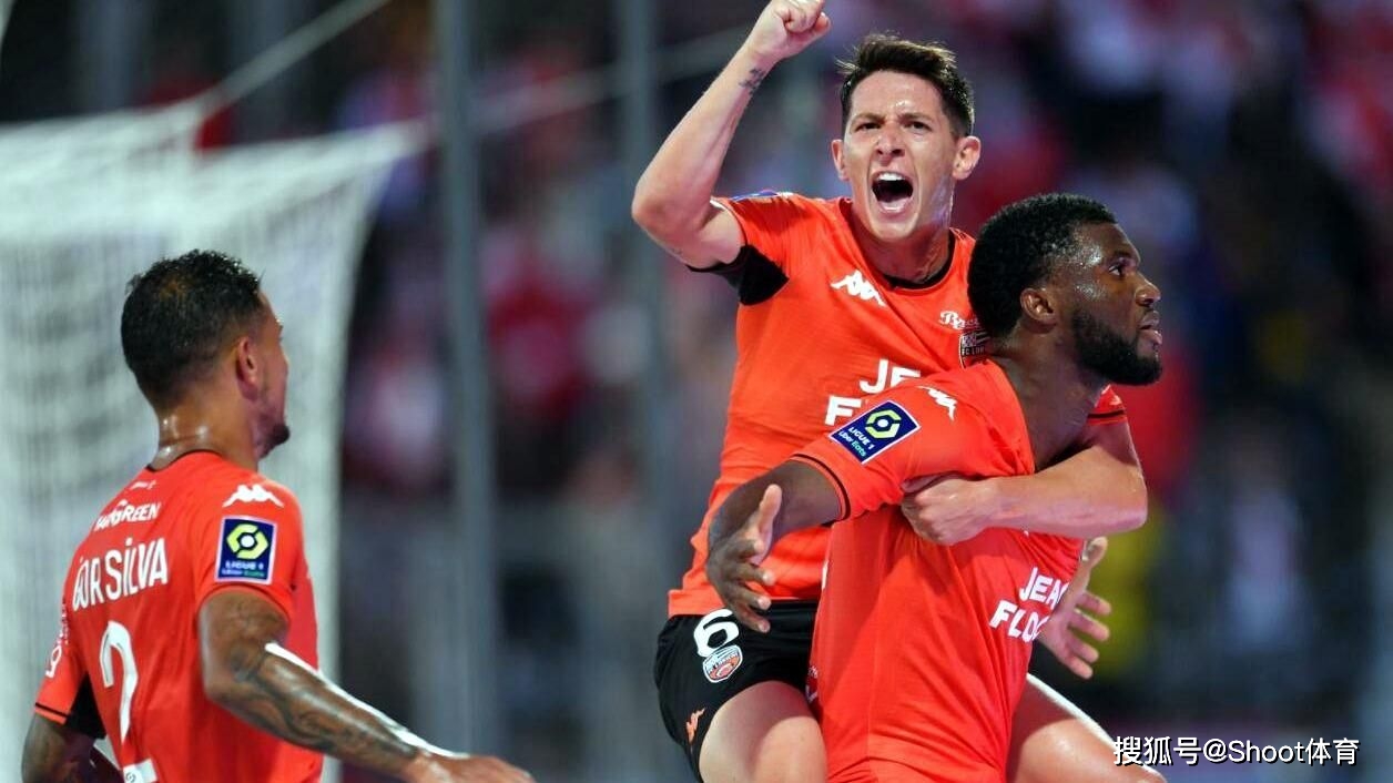 弗洛西诺尼领衔佛罗伦萨,大胜萨索洛的简单介绍 弗洛西诺尼领衔佛罗伦萨,大胜萨索洛的简单介绍