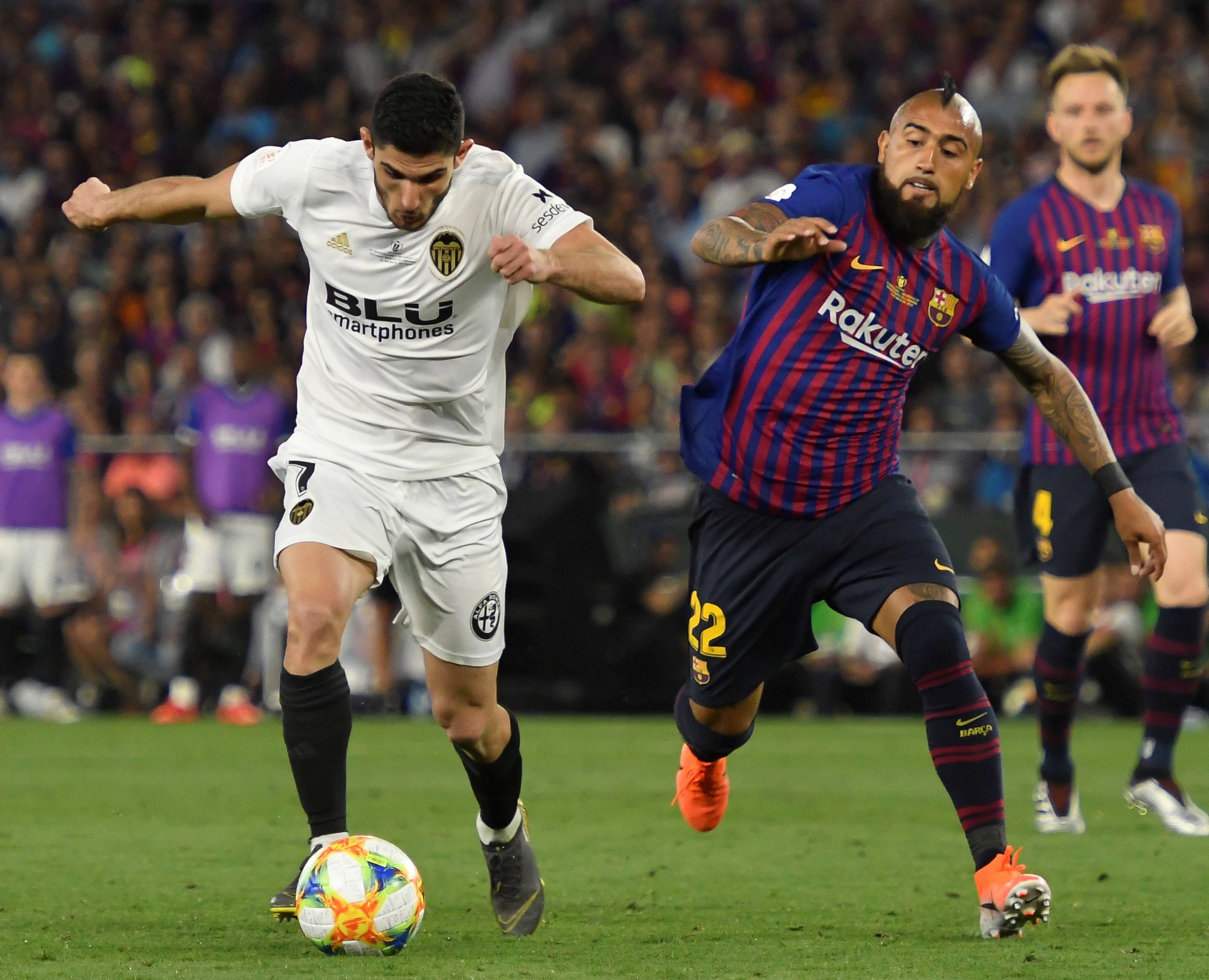 开云体育官网-足球职业联赛热度持续升温，观赏性十足的简单介绍