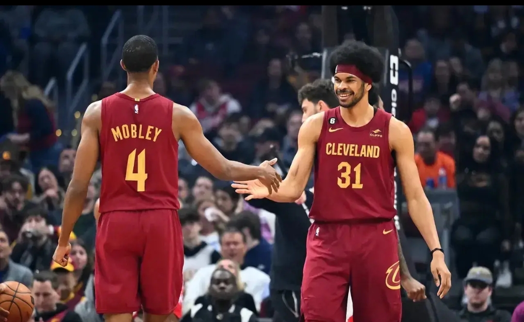 步行者队士气高涨，团结一致面对强敌