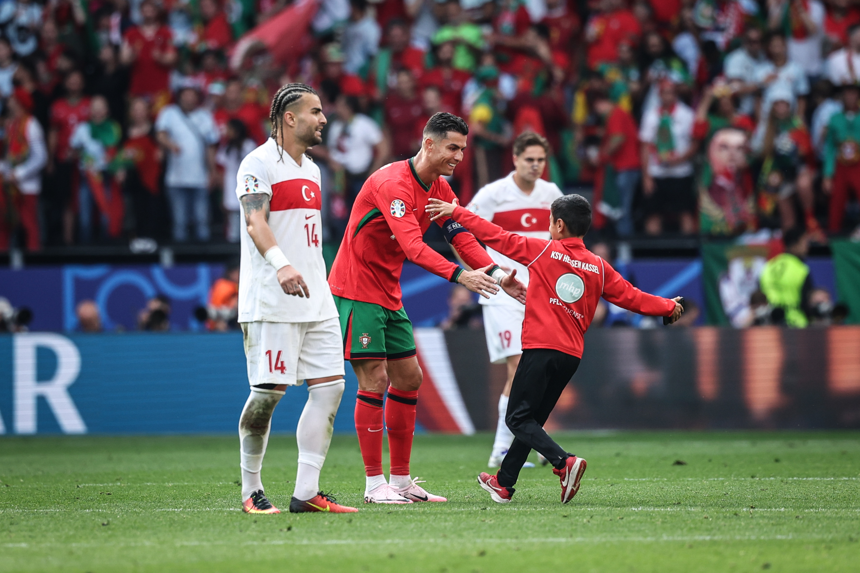 开云体育app下载-葡萄牙主帅调整阵容迎接重要国际赛事