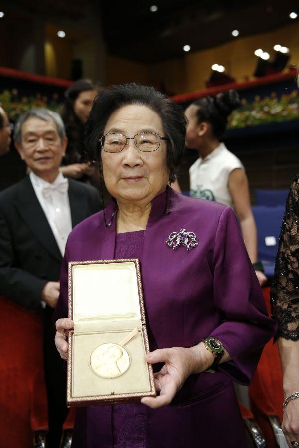 包含瑞典代表团夺得冠军，收获赞誉的词条