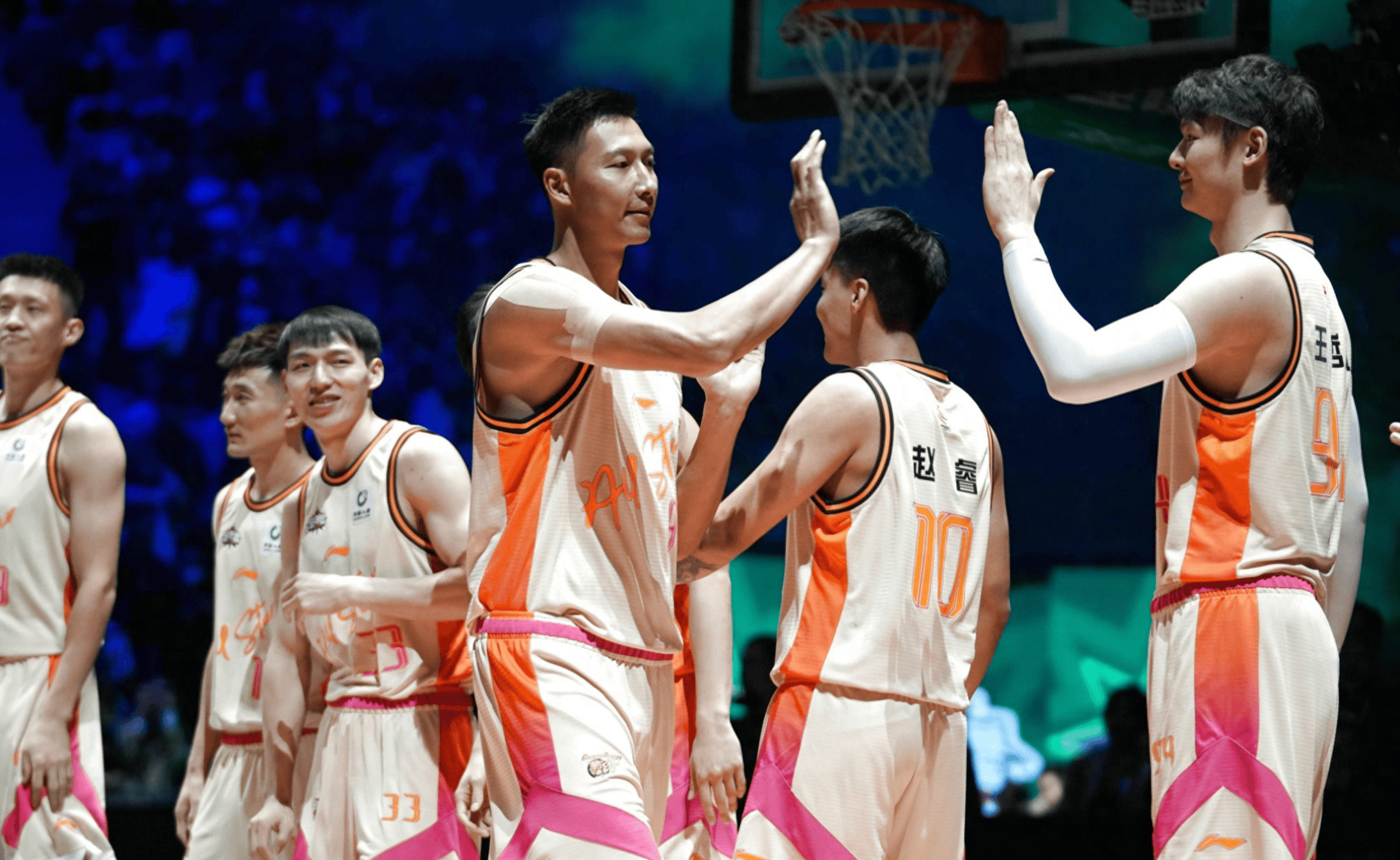 开云体育亚洲官网-实力雄厚，球队实现完美对决