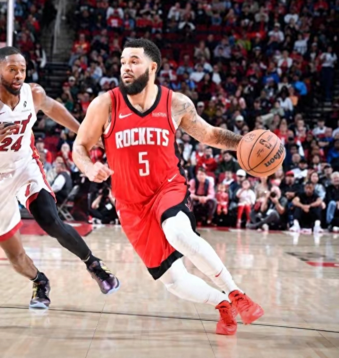 锡耶纳遭遇血洗，陷入一波连败