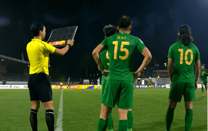 斯旺西客场逼平对手,缓解保级压力的简单介绍 斯旺西客场逼平对手,缓解保级压力的简单介绍