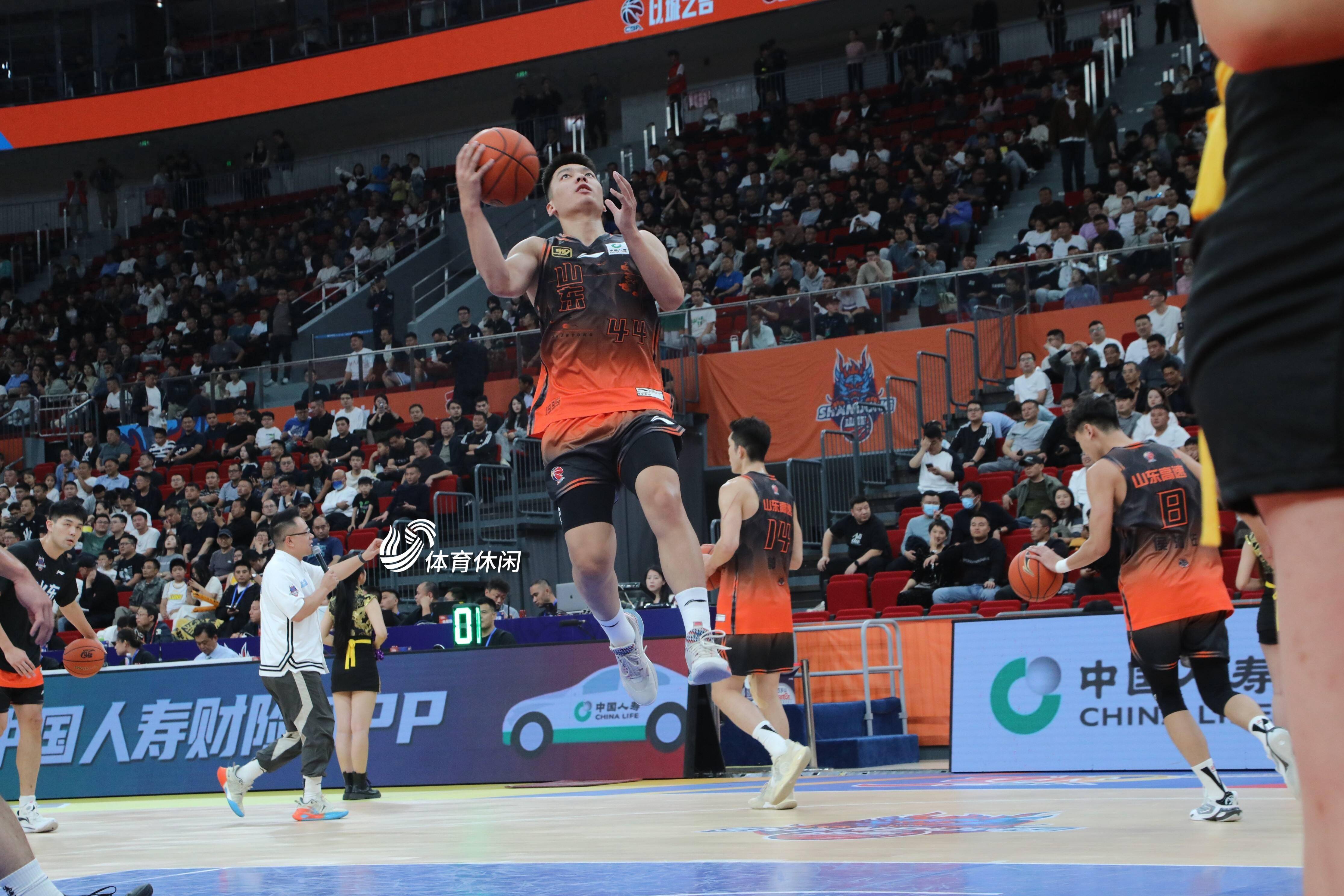 篮网主帅呼吁更多防守重要挑战在即的简单介绍 篮网主帅呼吁更多防守重要挑战在即的简单介绍