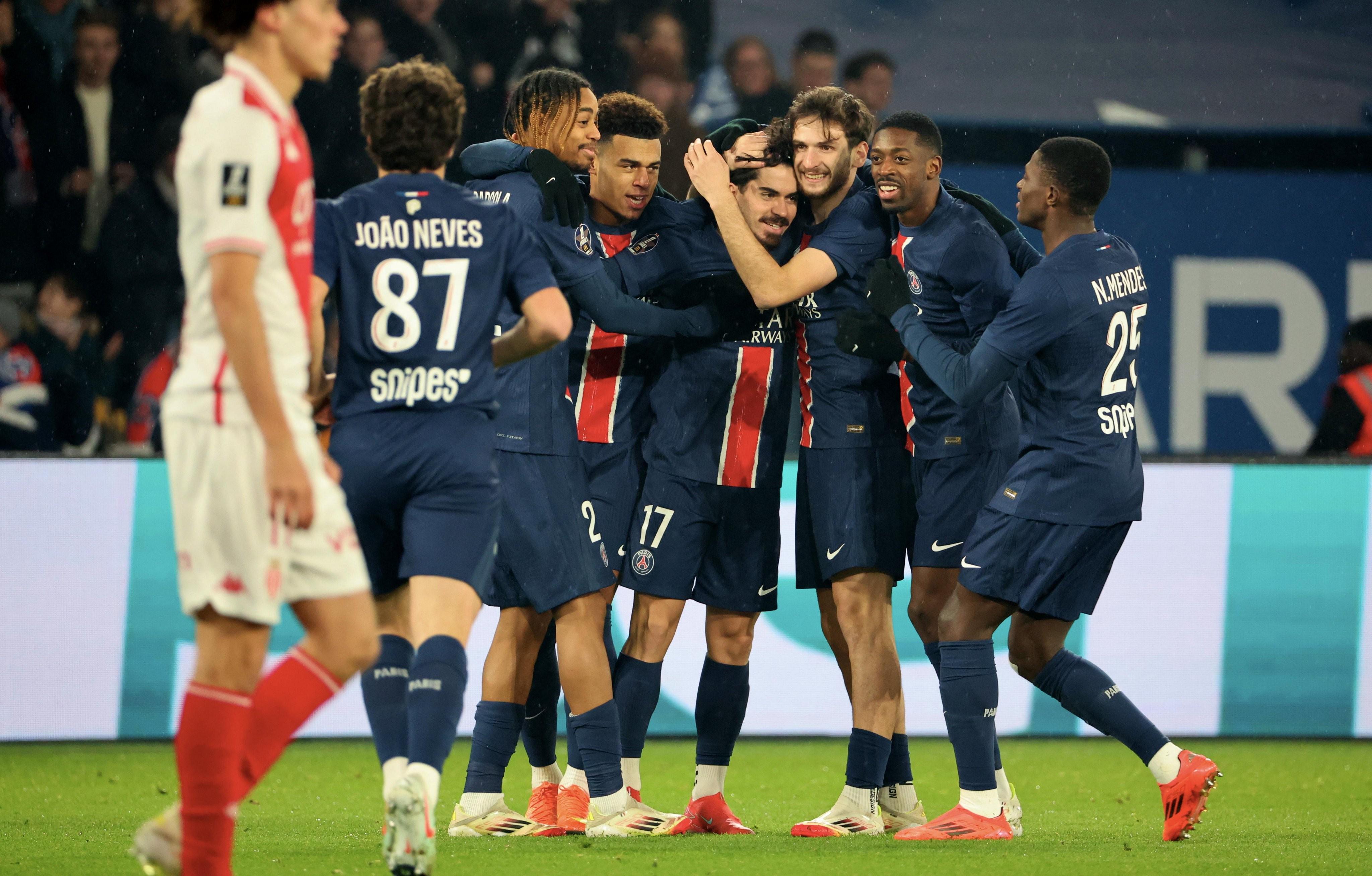 关于巴黎圣-日耳曼队继续取胜,领跑法甲积分榜的信息 关于巴黎圣-日耳曼队继续取胜,领跑法甲积分榜的信息