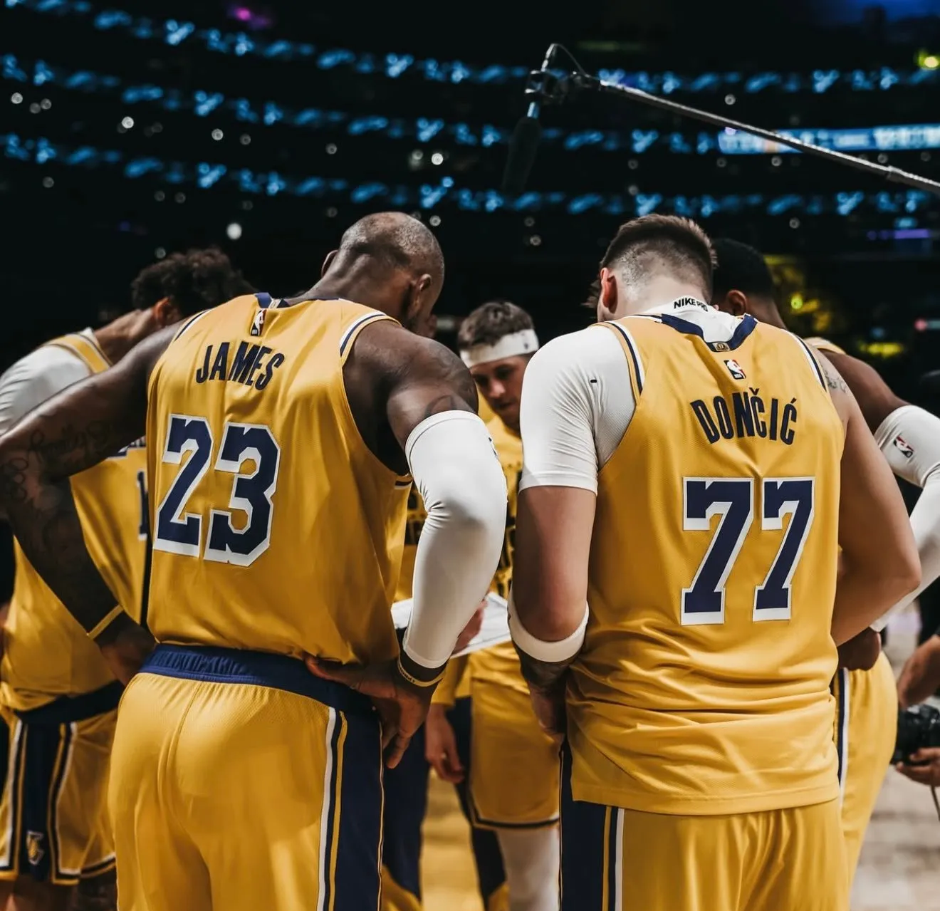 开云体育亚洲官网-关于黄蜂队后卫连续砍+，成为全队得分王的信息