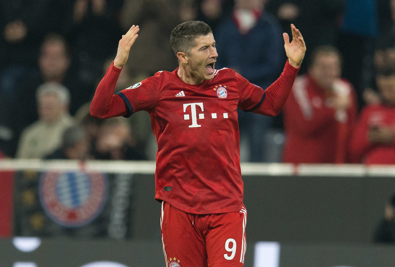 拜仁慕尼黑逆转阿贾克斯,莱万梅开二度的简单介绍 拜仁慕尼黑逆转阿贾克斯,莱万梅开二度的简单介绍