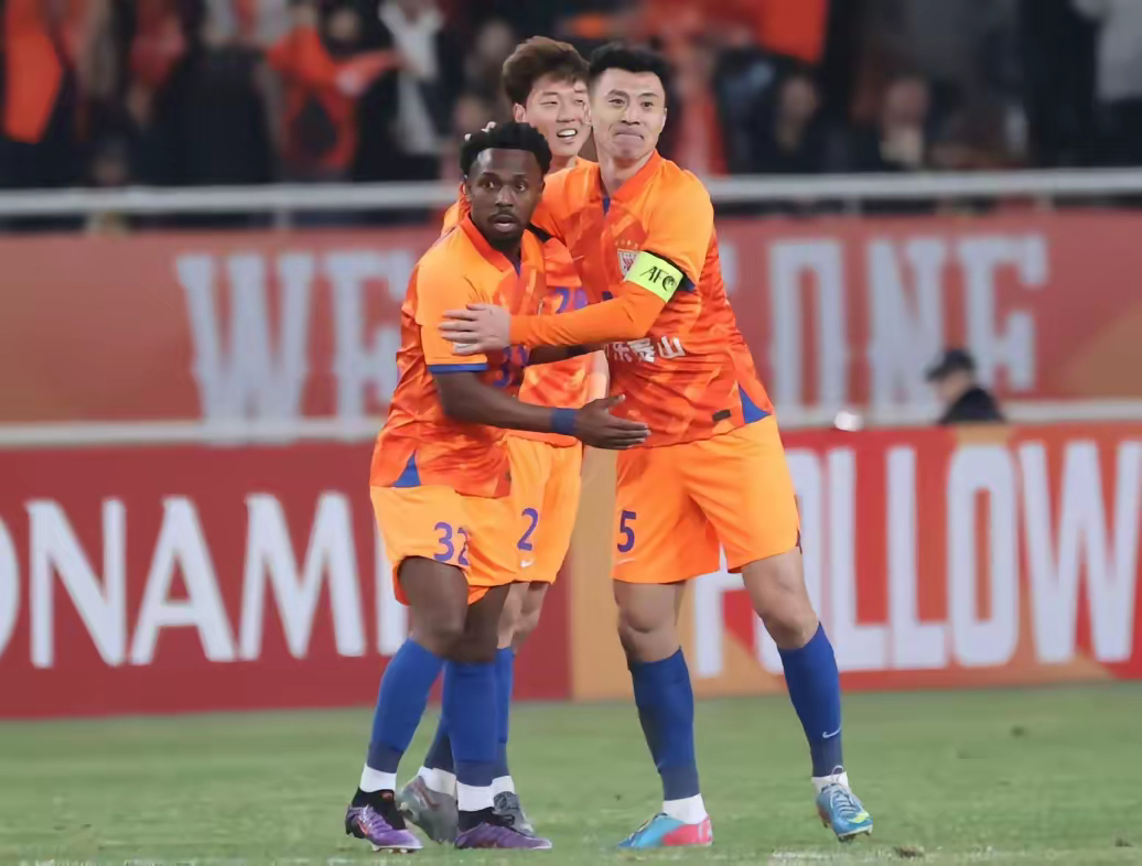 费尔南多继续高效发挥,球队迎来胜利 费尔南多继续高效发挥,球队迎来胜利