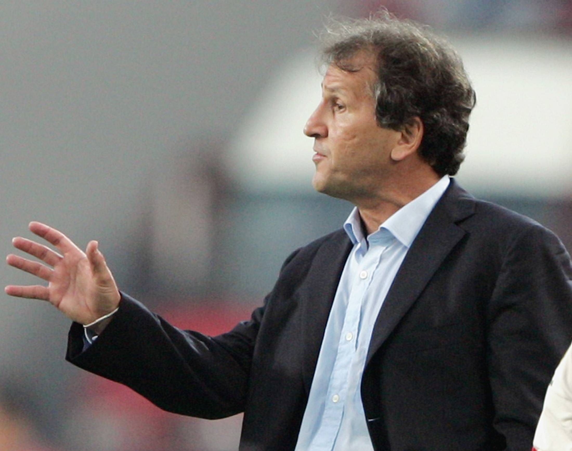 开云体育中国官网-国家队备战世界杯，主教练力挺球员