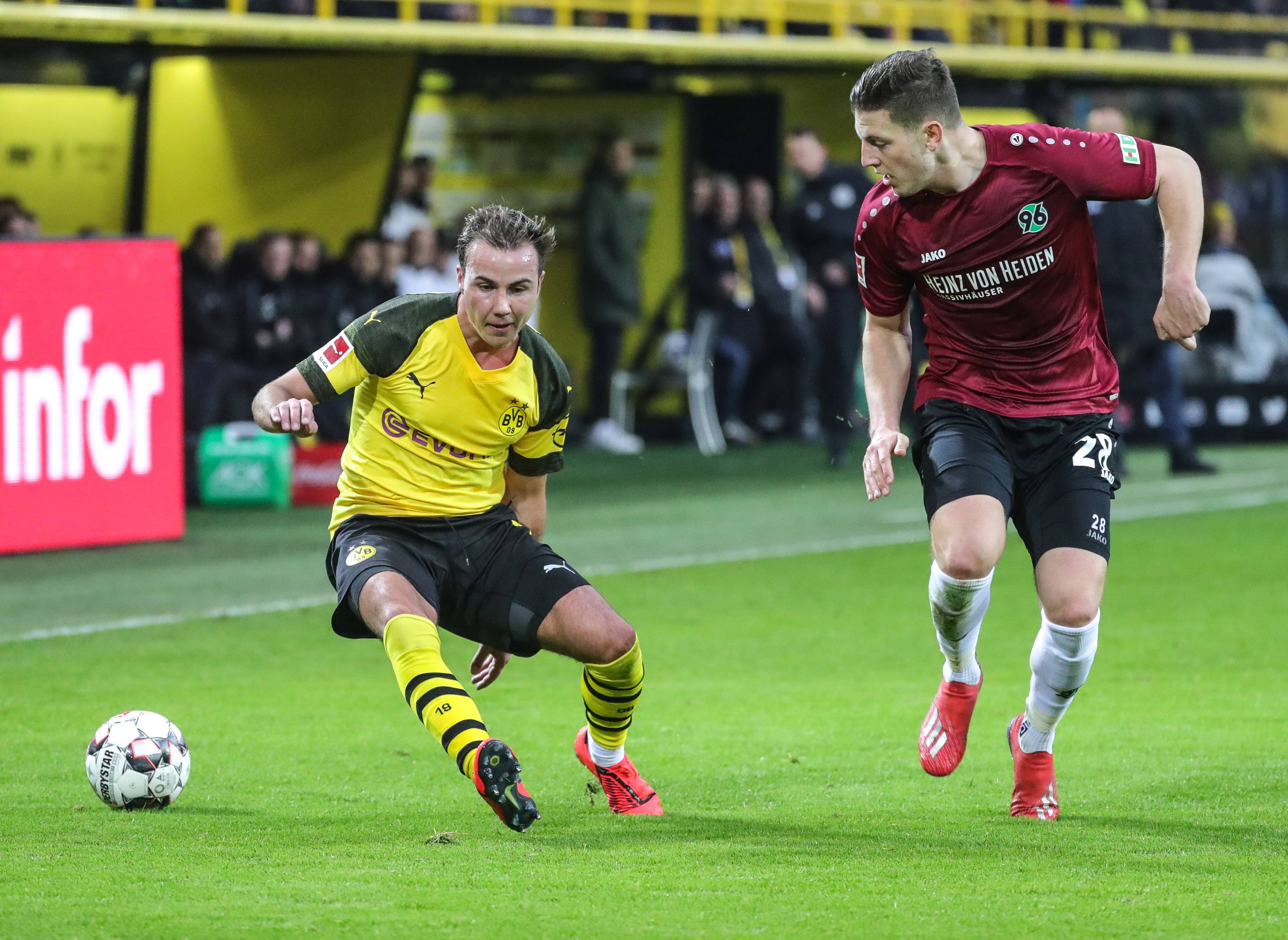 开云体育在线登录-包含汉堡球队在对战柏林赫塔时表现不俗的词条