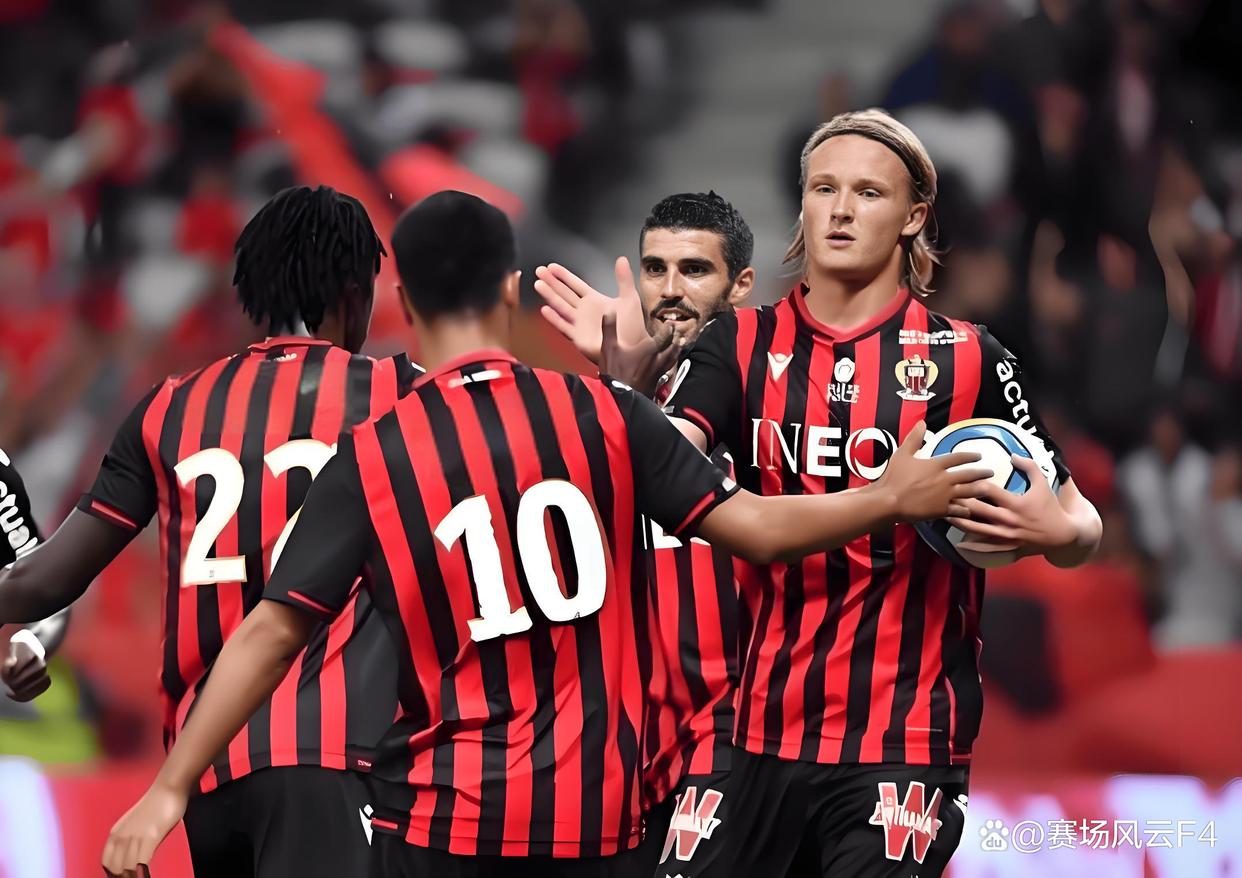 包含圣埃蒂安主场大胜，打破连败的词条