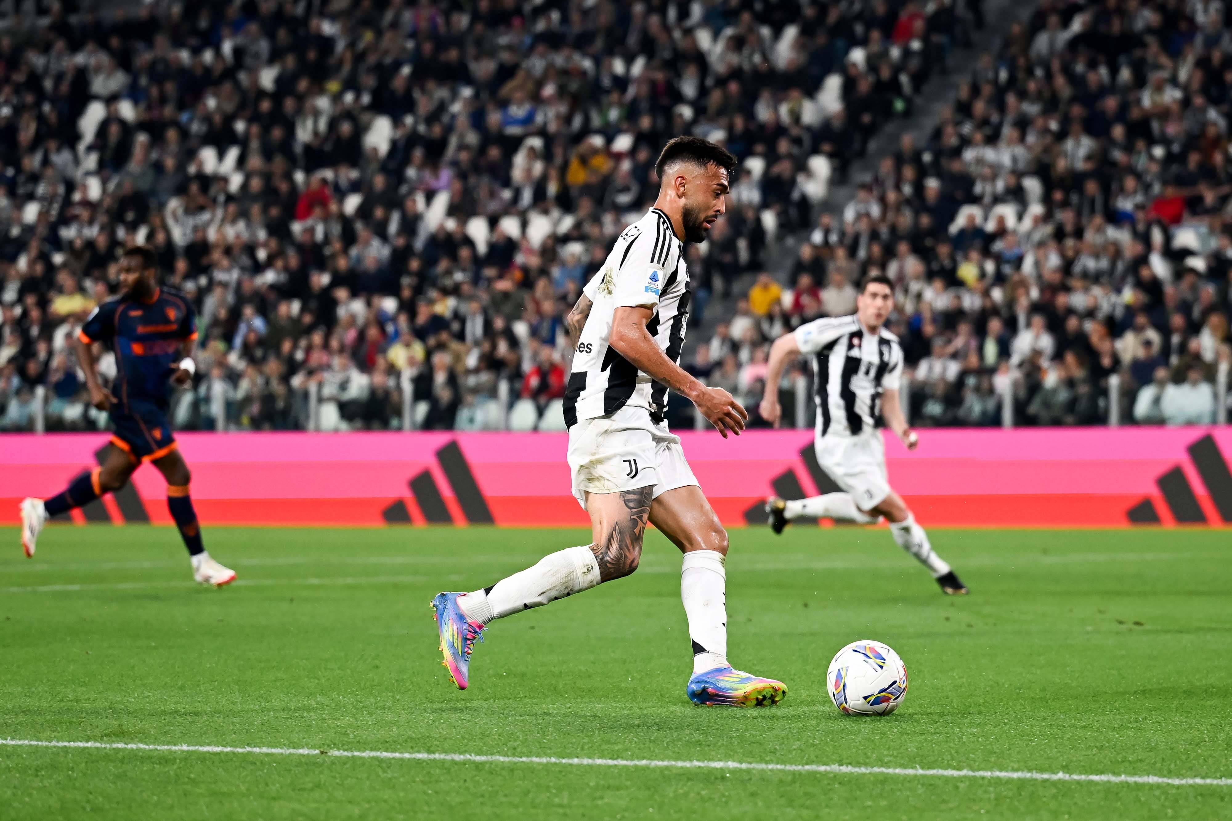 尤文图斯比分领先，出线前景光明