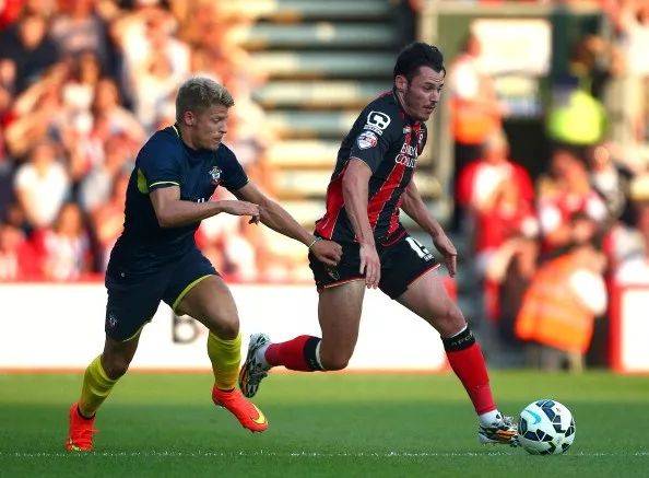 开云体育官网-南安普敦力争击败博恩茅斯──会成为胜者吗？