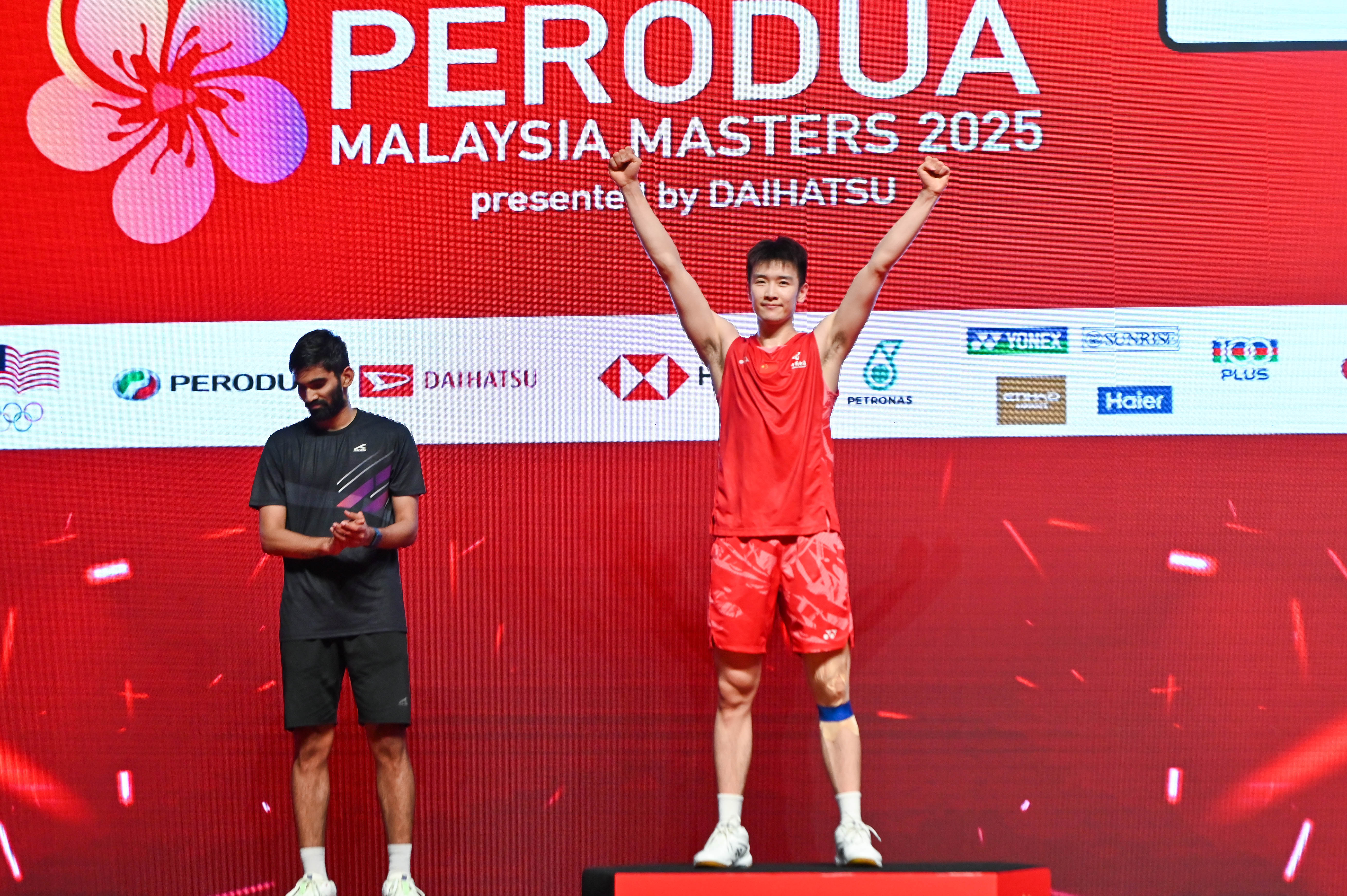 马来西亚青年球员在地区比赛中展现实力