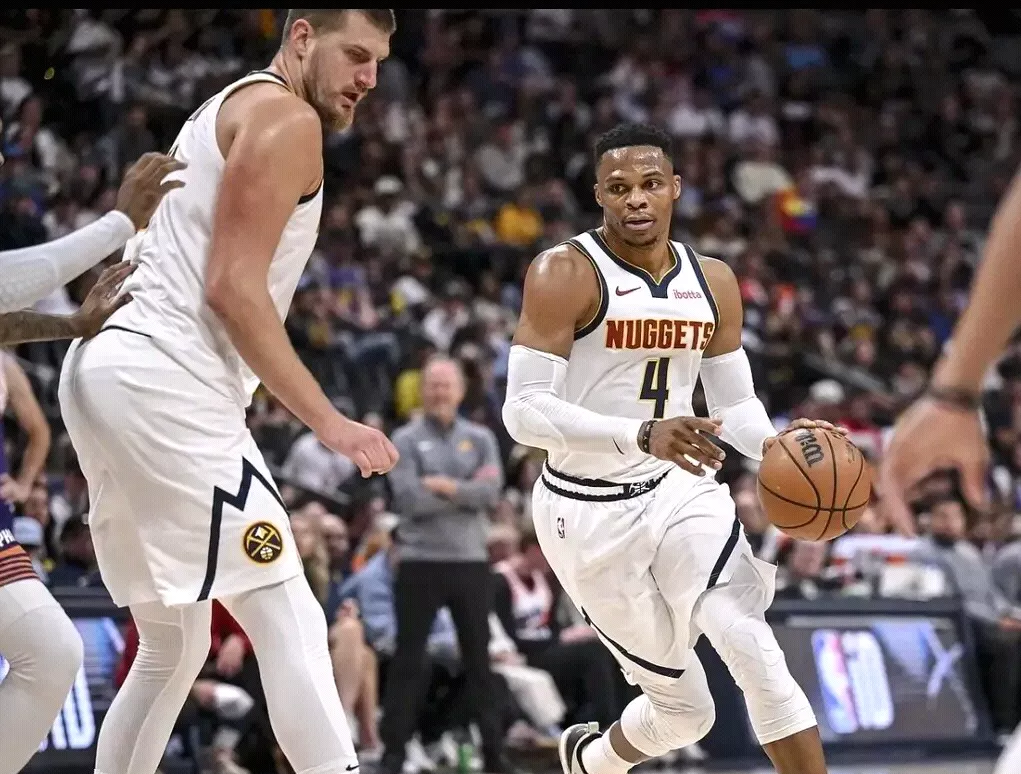 雷霆击溃鹈鹕，豪取三连胜