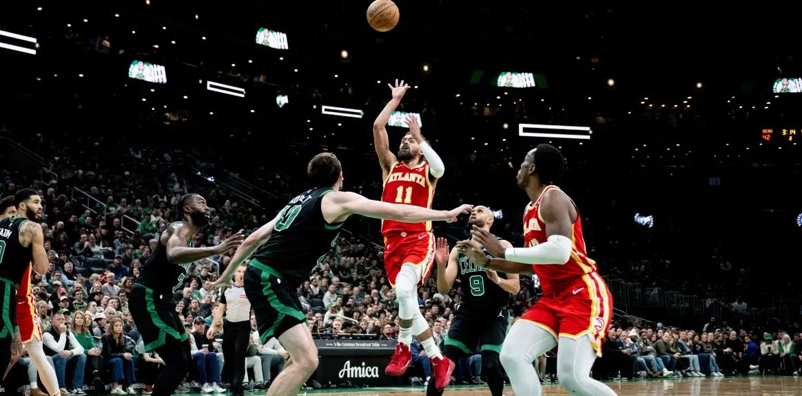 老鹰主场惨胜黄蜂，特雷杨32分