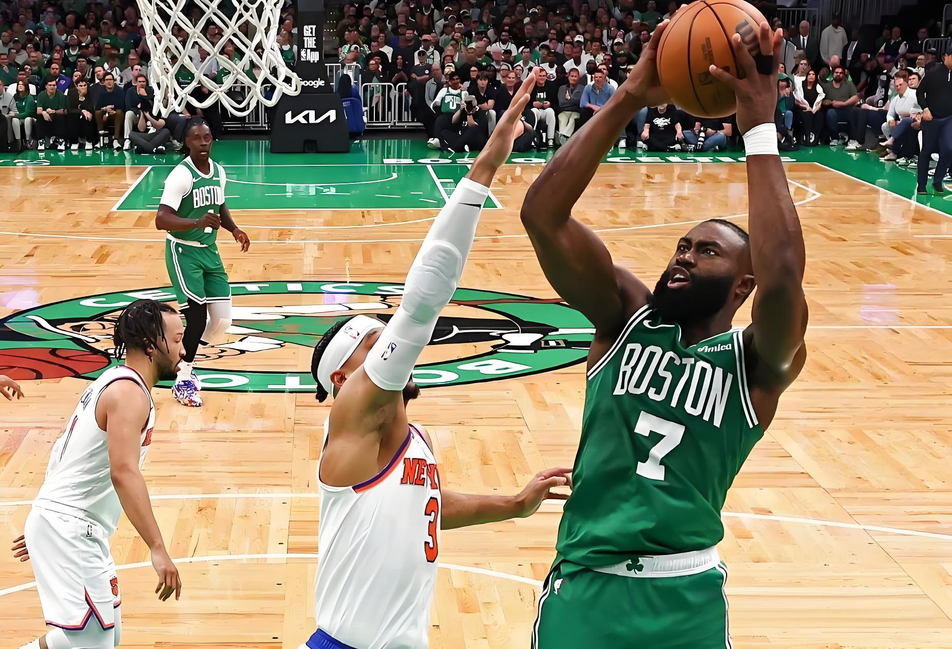 猛龙惨败尼克斯，绝地反击失败