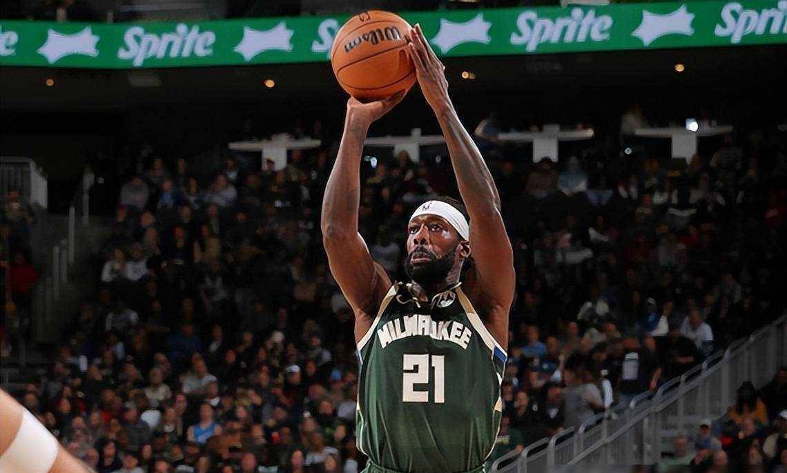 开云体育入口-雄鹿逆转马刺，取得六连胜