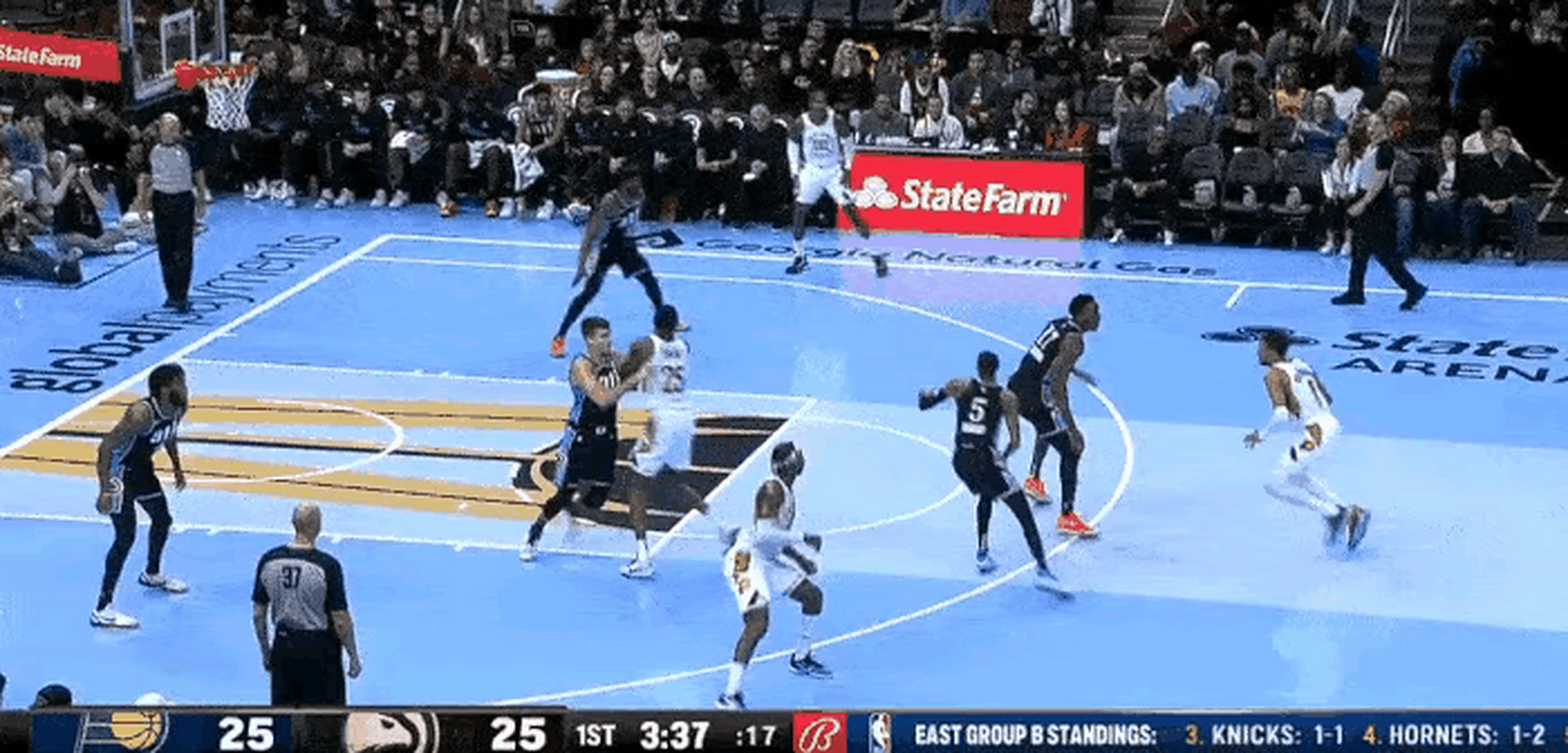 步行者客场击败老鹰，替补球员表现出色